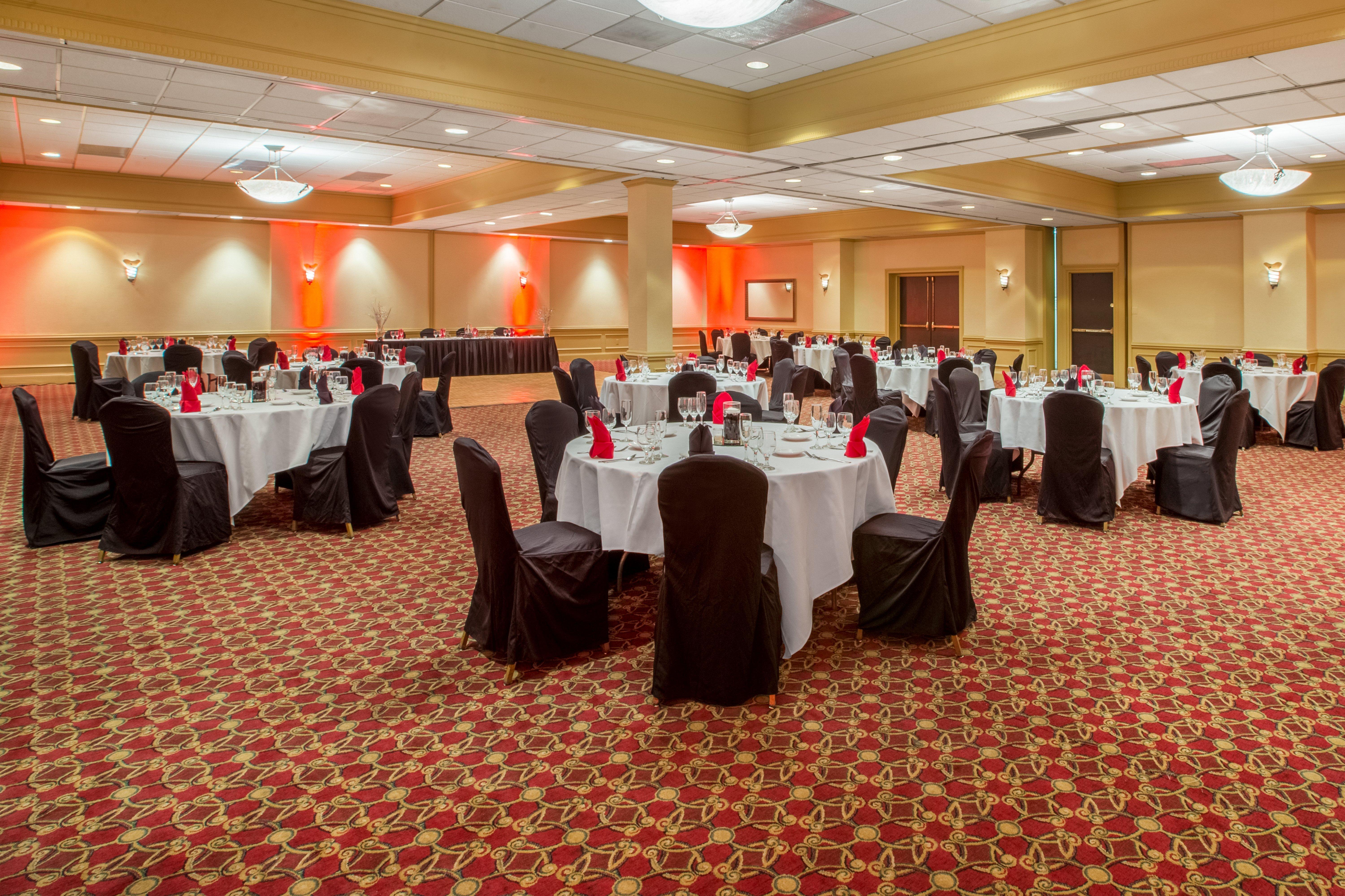 คราวน์ พลาซา คลีฟแลนด์ แอร์พอร์ต Hotel มิดเดิลเบิร์ก ไฮท์ส ภายนอก รูปภาพ